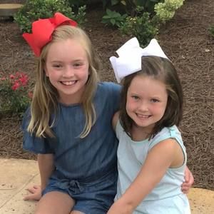 Meet your Posher, Elizabeth